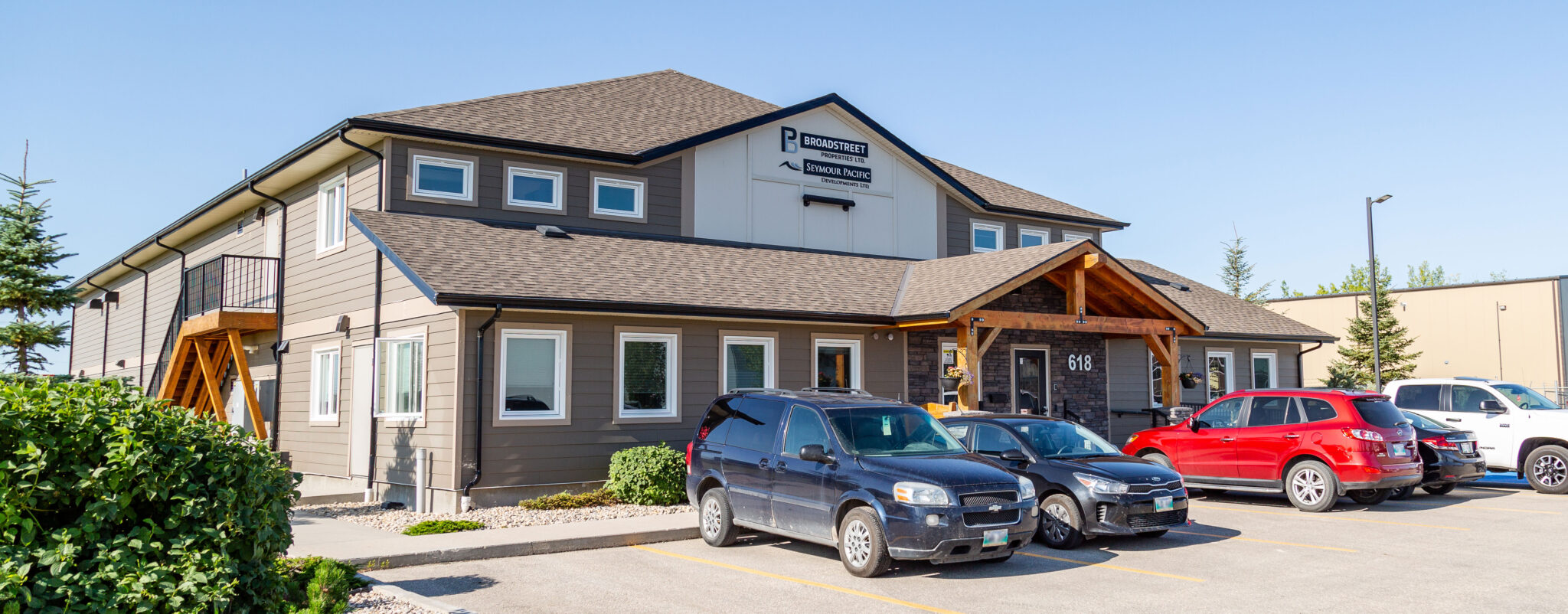 St. Boniface Industrial Building Winnipeg, MB Broadstreet Commercial